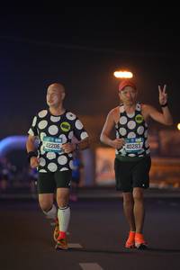 BIB: 42206, 40283
                            <button type="button" onclick="openModal(20783880)" class="btn btn-primary btn-sm float-right btn-popup" data-toggle="modal" data-target=".modal-high-quality">
                        <i class="fas fa-shopping-cart"></i> Add to Cart
                    </button>
                                            <button type="button" onclick="isThisMe(20783880, true)" class="btn btn-success btn-sm float-right btn-popup btn-isme hidden" data-toggle="tooltip" data-placement="bottom" title="นี่คือรูปของคุณใช่ไหม คลิกที่นี่เพื่อเอาเข้าอัลบั้ม">
                        <i class="fas fa-plus"></i> Add to album
                    </button>
                    <button type="button" onclick="isThisMe(20783880, false)" class="btn btn-warning btn-sm float-right btn-popup btn-isnotme hidden">
                        <i class="fas fa-ban"></i> Remove from album
                    </button>